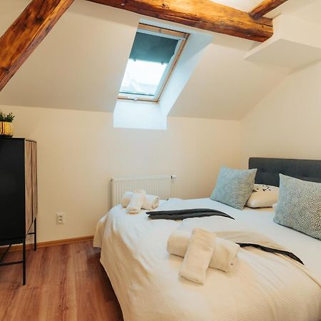 Apartmany J&J Sumperk Ngoại thất bức ảnh
