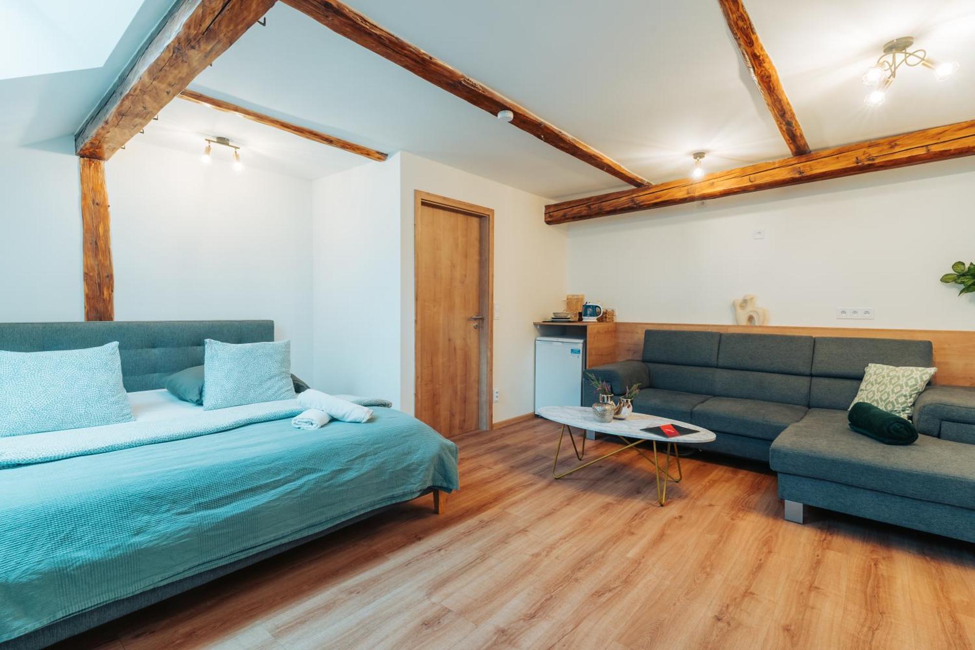 Apartmany J&J Sumperk Ngoại thất bức ảnh